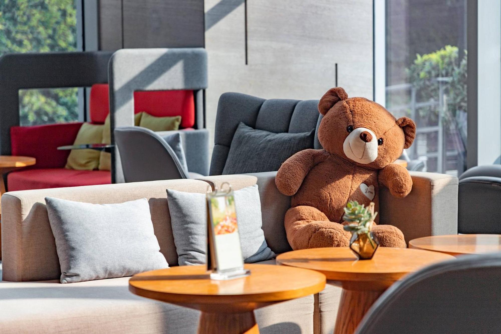 Holiday Inn Guangzhou South Lake Hotel - Ideal For Business & Leisure Luaran gambar
