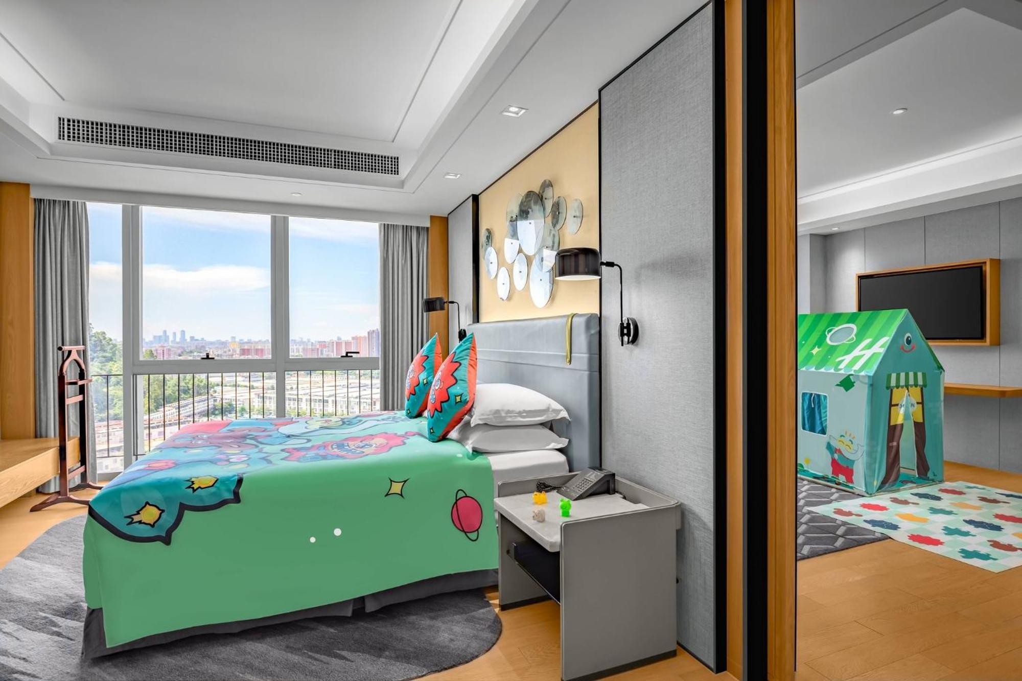 Holiday Inn Guangzhou South Lake Hotel - Ideal For Business & Leisure Luaran gambar